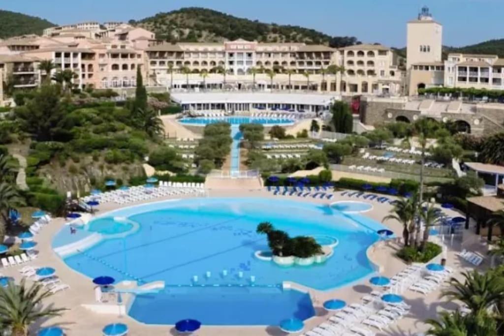 Superbe Appartement Village Cap Esterel 4P Climatise Saint-Raphaël Esterno foto